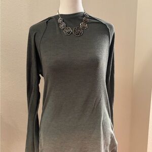 Treasure & Bond Long Sleeve Top in Dark Green